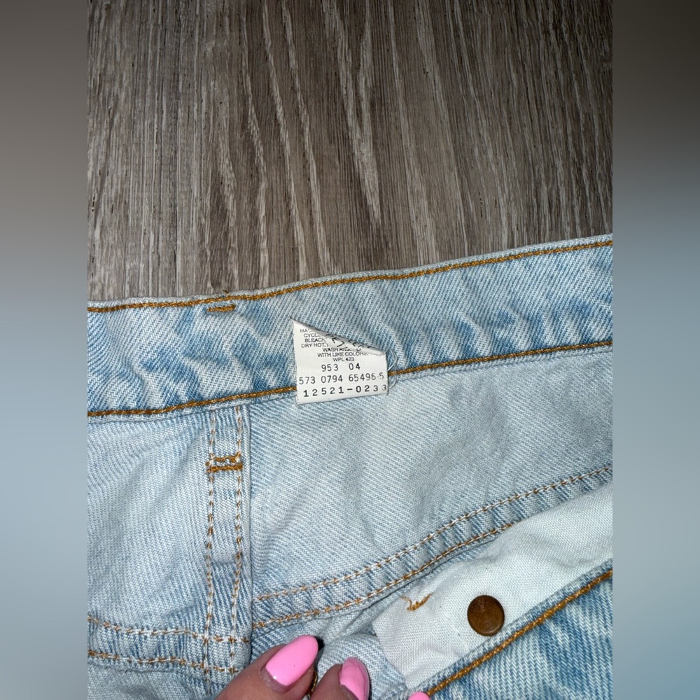 Women’s vintage Levi’s - Picture 5 of 7
